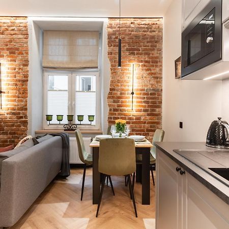 Charm & Comfort Renovated Gem In Old Town Sarego Apt B Cracovia Exterior foto